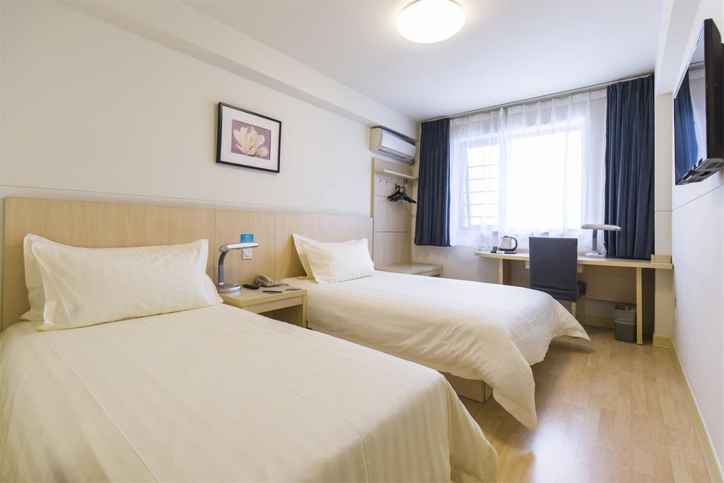 Jinjiang Inn - Yinchuan New Moon Square Εξωτερικό φωτογραφία